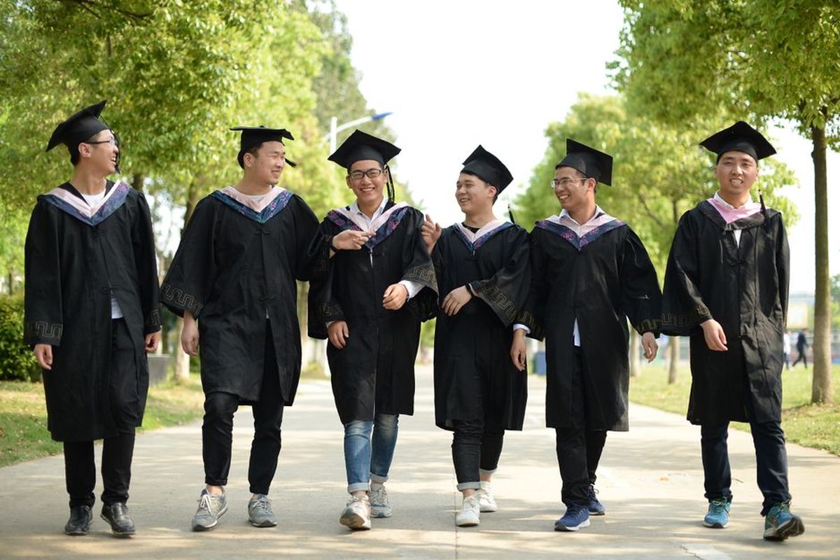 英国选择核验的留学决策与信息核验